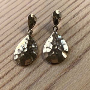 Hammered gold teardrop earrings